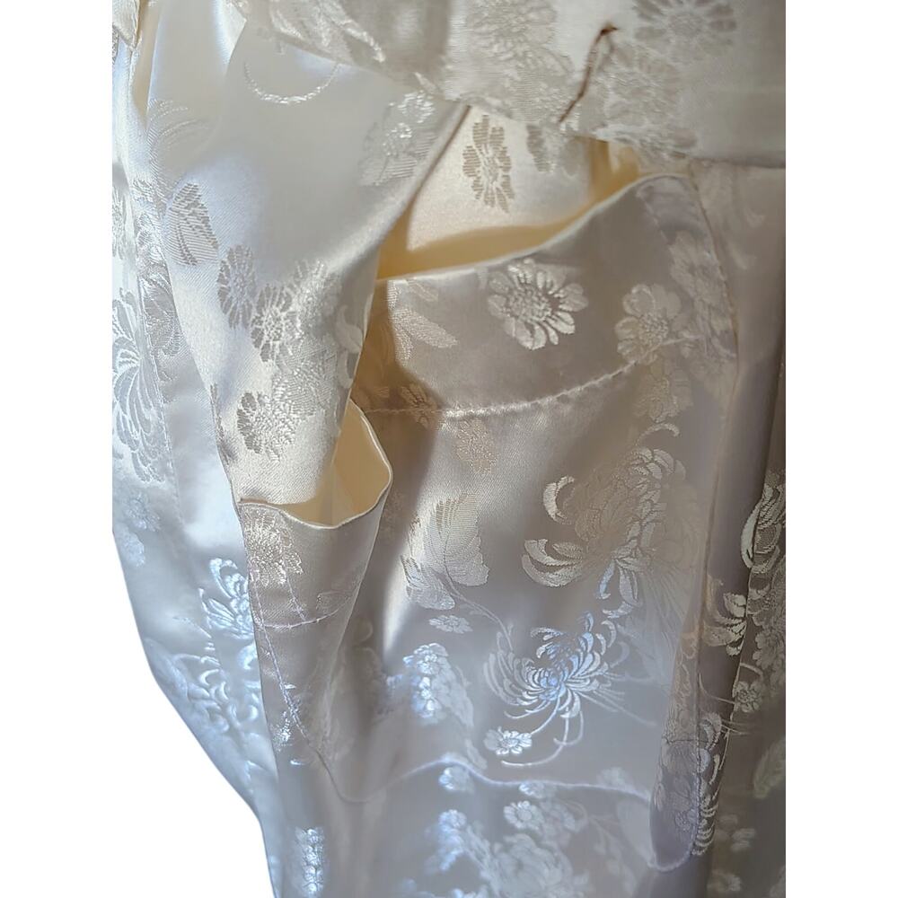 Silver Lake 100% Silk Jacquard Robe XL NOS Ivory - Picture 11 of 16